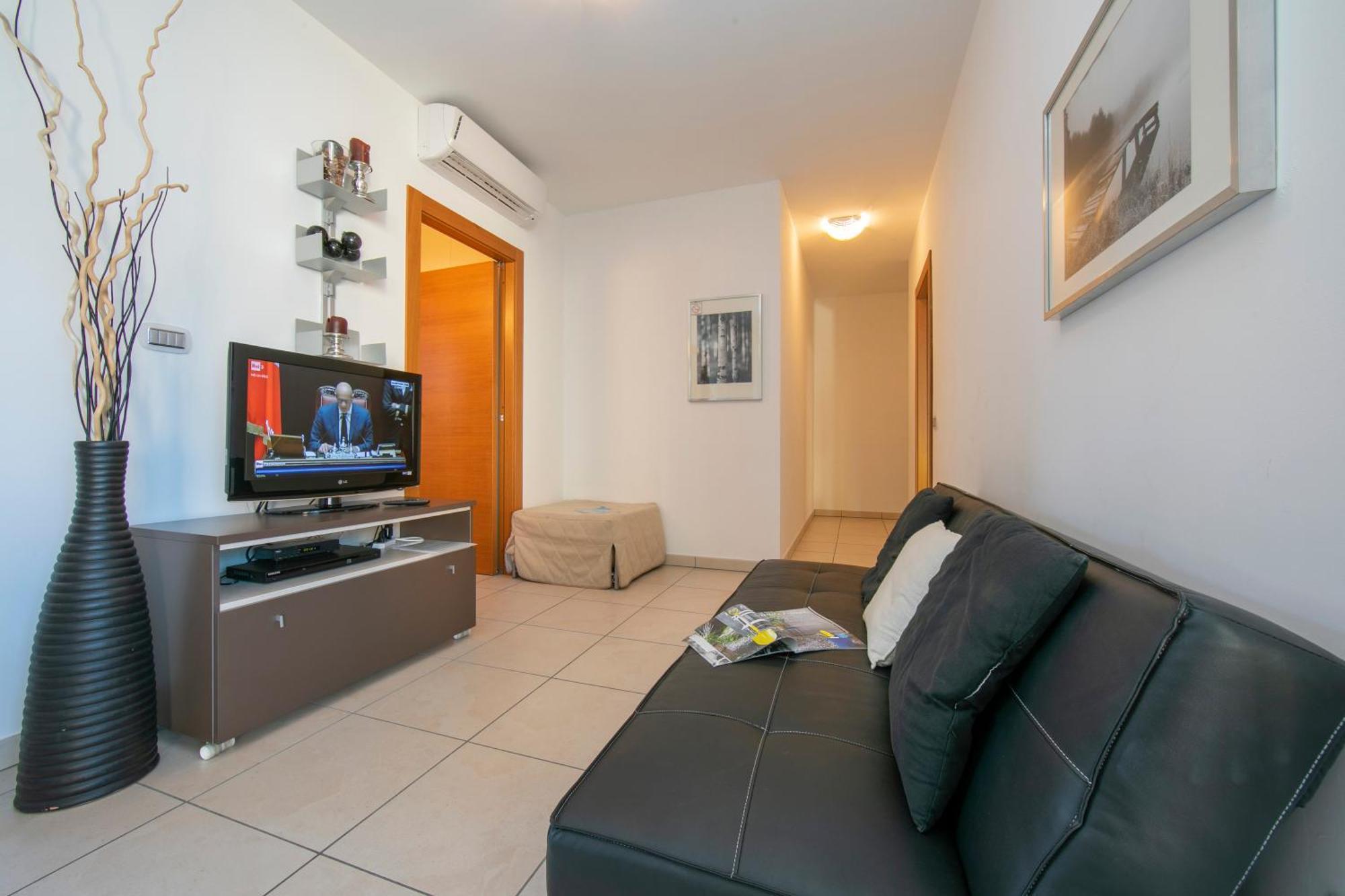 Vista Di Maccagno Fantastico Pool - Happy Rentals Exterior foto